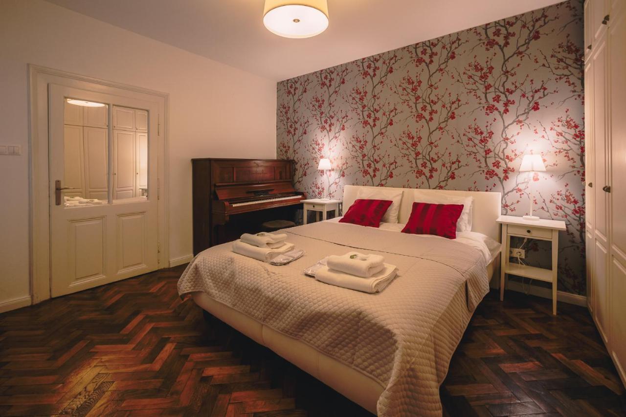 Skau Family Venturska Apartment Братислава Екстериор снимка